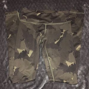 Lululemon camo leggings